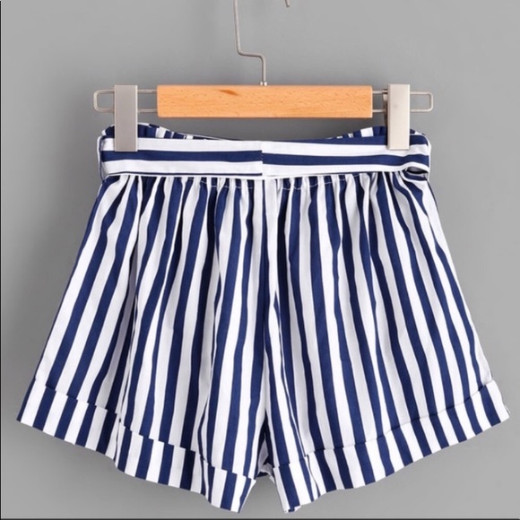 Love Tree striped shorts blue and white - Picture 3 of 3
